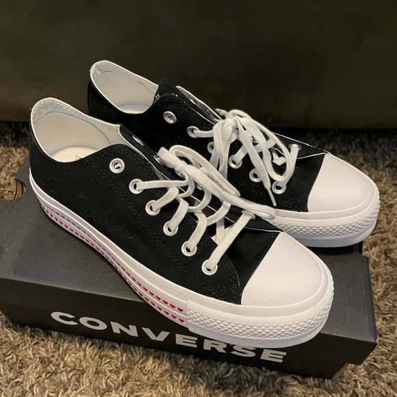 Converse Black Low-Top Platform Sneakers with Red Heart Trim - Picture 4 of 7